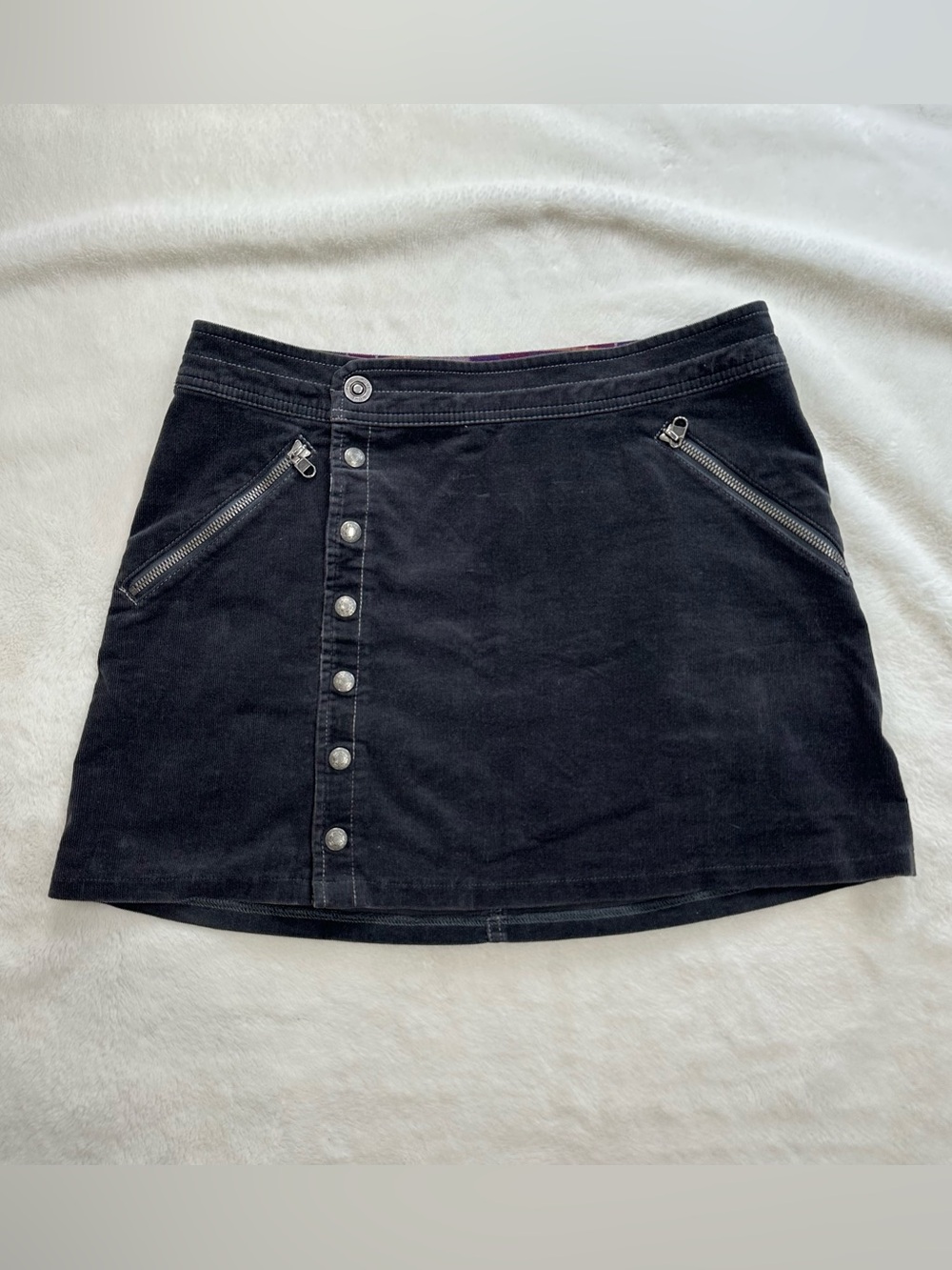 KÜHL Streamline Corduroy Snap Front Mini Skirt Dark Gray Size 4
